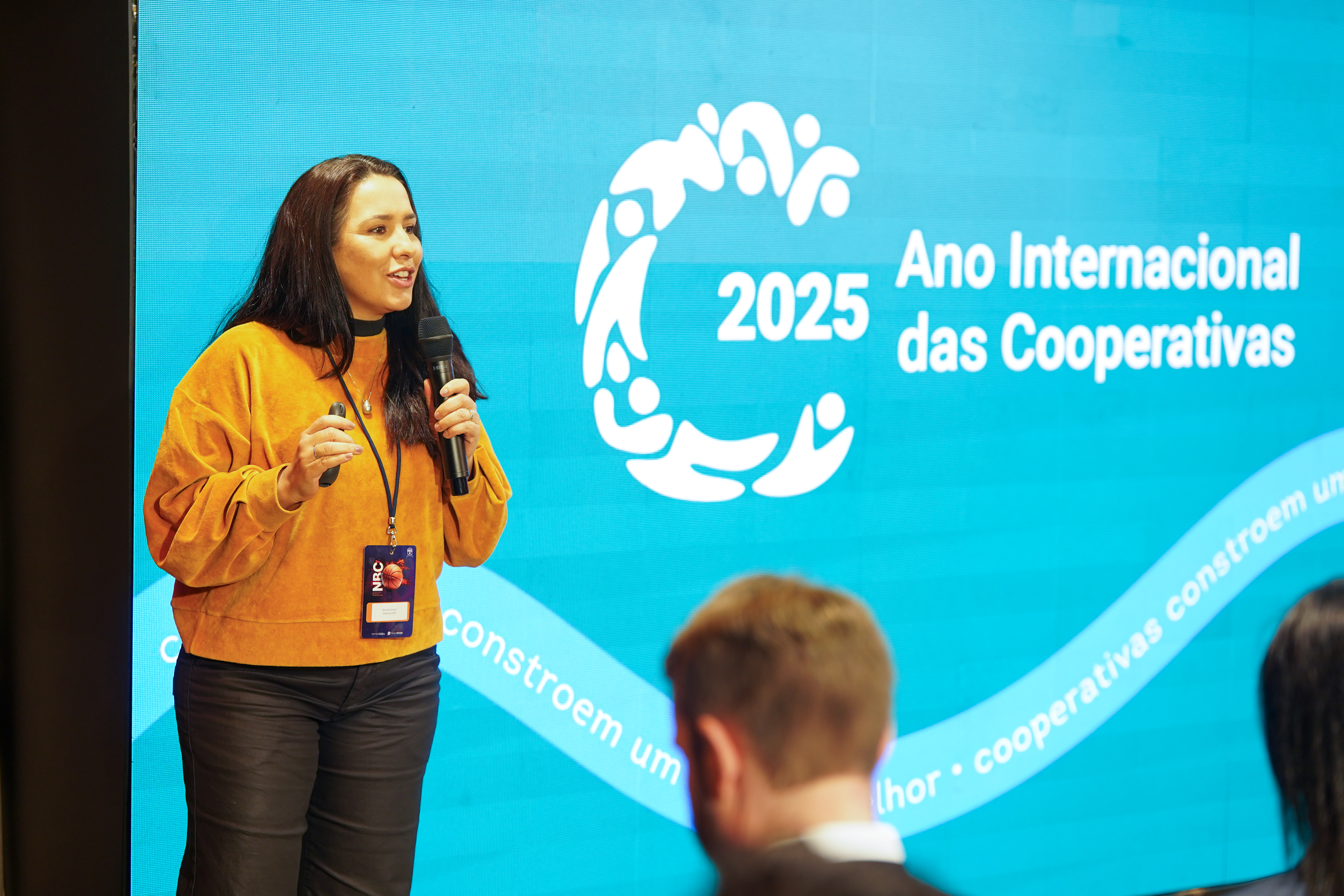 Campanha SomosCoop 2026 ganha destaque em encontro de comunicação no RS 