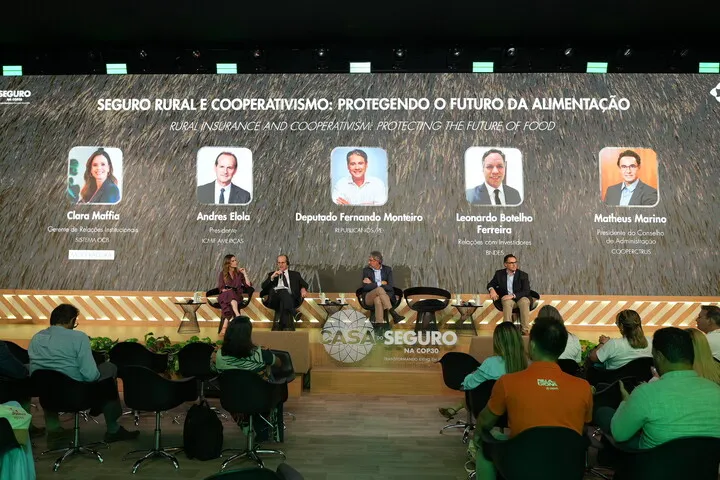 Cooperativismo encerra participa&ccedil;&atilde;o na COP30 com impacto social