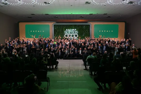 Excelência em gestão: Prêmio SomosCoop 2025 reconhece 133 coops 