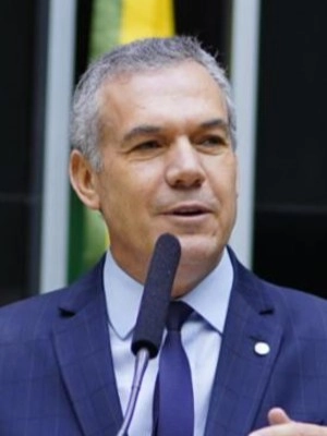 Z&eacute; Silva
