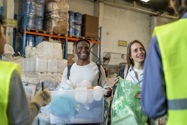 Recicle a Vida transforma vidas atrav&eacute;s da reciclagem