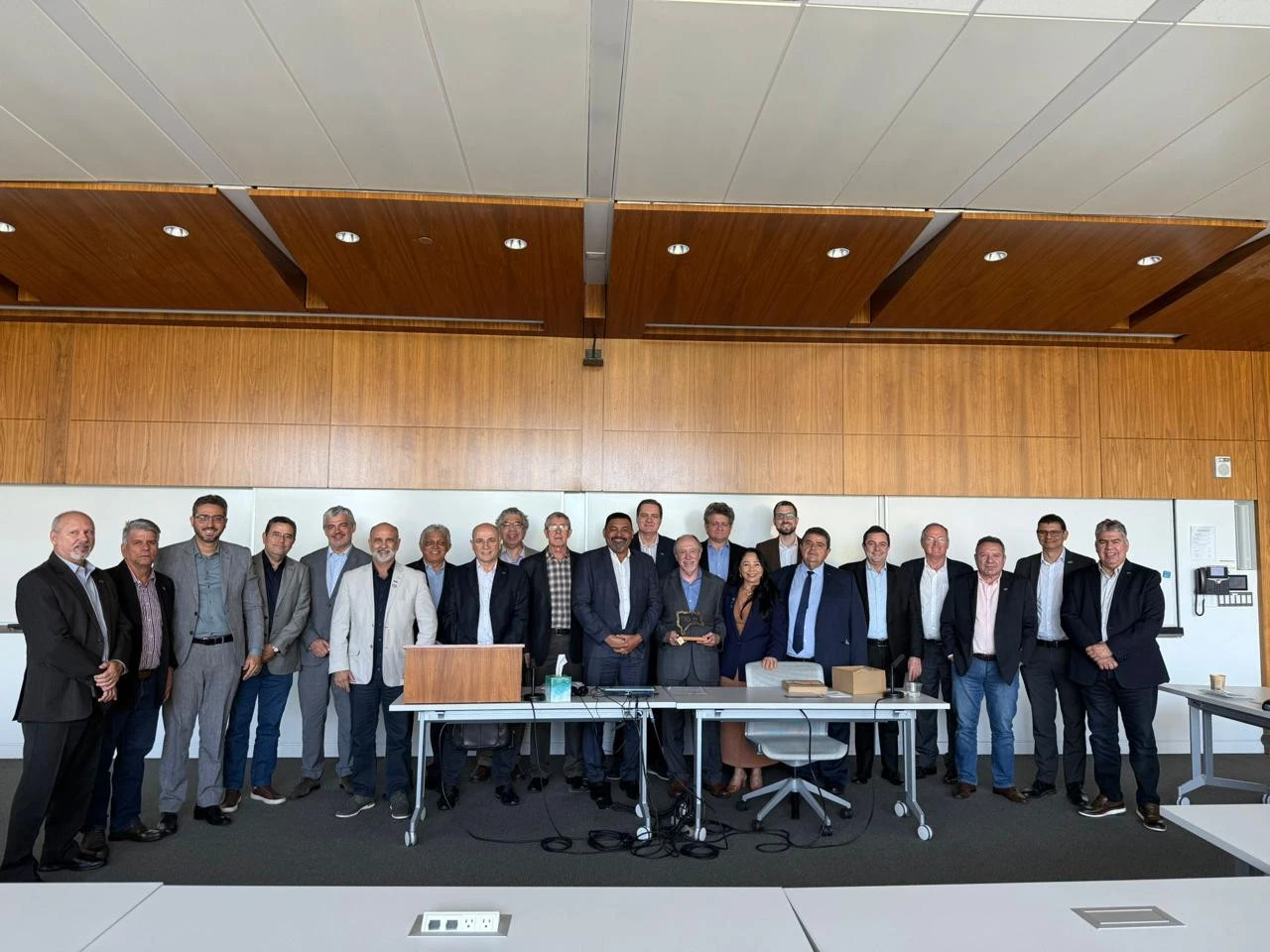 Sistema OCB leva experi&ecirc;ncia cooperativista &agrave; American University 