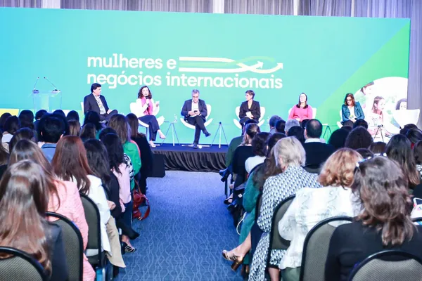 MDIC abre edital para ser mentora do projeto &ldquo;Elas Exportam&rdquo;