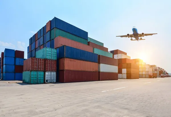 UM OLHAR VOLTADO PARA EXPORTA&Ccedil;&Atilde;O