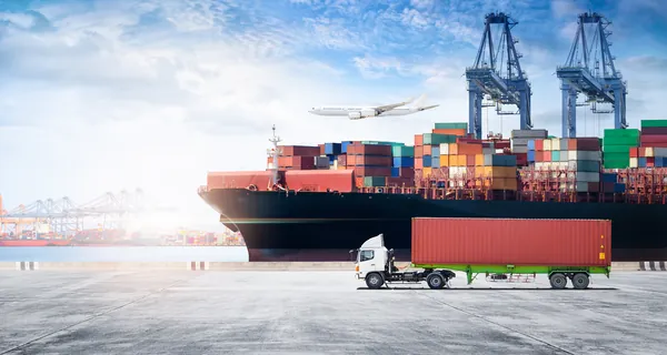 Exporta&ccedil;&atilde;o direta ou indireta: qual a melhor op&ccedil;&atilde;o para a sua cooperativa?