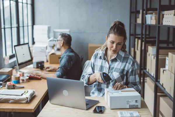 Marketplace ou loja pr&oacute;pria: qual a melhor op&ccedil;&atilde;o para vender online?