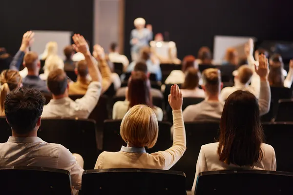 6 dicas para aumentar o engajamento nas assembleias